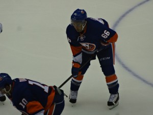 Josh Ho-Sang had the crowd chanting his name by the end of the night. 
