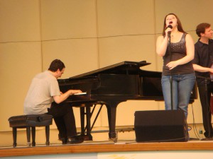 Usdan alum Jane Monheit recently performing at her alma mater.