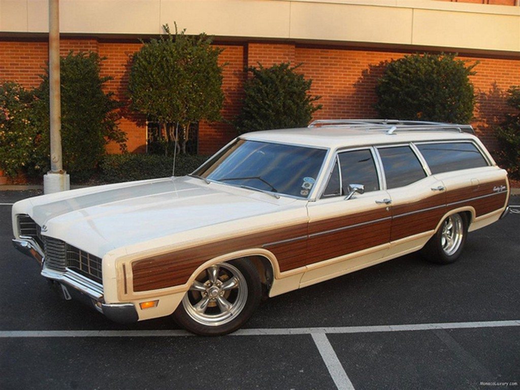 1970 Ford Country Squire