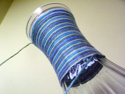 Do It Yourself Decorating Yarn-Wrapped Vase Photo by Kimberly Dijkstra