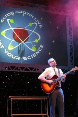 Alton Brown uses live demonstrations, music and audience participation to educate and entertain audiences. 