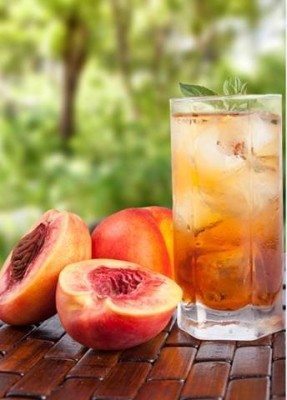 Cocktails_042016_Peach Pinot Grigio Sweet Tea