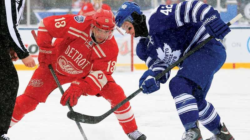 PHOTOS: Red Wings vs. Maple Leafs outdoors at the NHL Centennial Classic